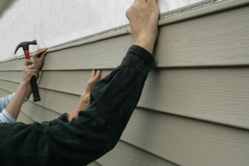 Top Siding Replacement Companies in Milford, MI